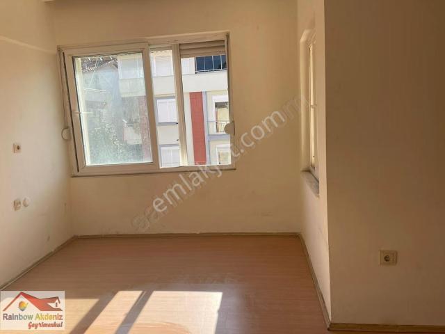 Bahçelievler Mahallesi Esyalı Kiralık 3+1 Daire!