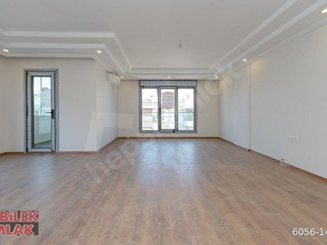Bahçelievler Merkezde Kiralık Lüks 5+2 Dubleks Teraslı Garajlı