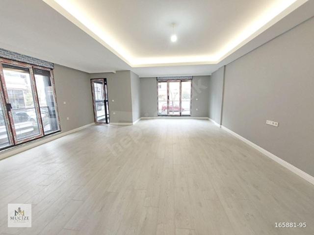 Bahçelievler Merkezde, Sıfır, Kapalı Otoparklı 3+1 Daire