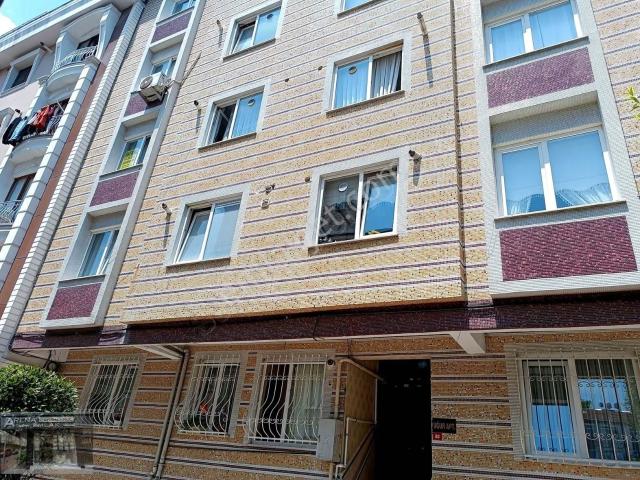 Bahçelievler Soğanlıda 16 17 Yıllık Binada 2+1 85m2 2. Kat