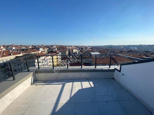 Bahçelievler Soğanlı Deniz Manzaralı, Sıfır 3+2 Dubleks Daire