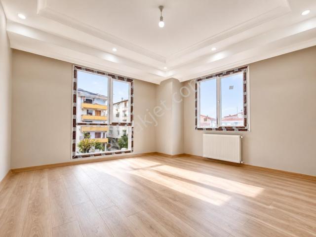 Bahçelievler Siyavuşpaşa Kat Mülkiyetli, İskanlı, Satılık Daire