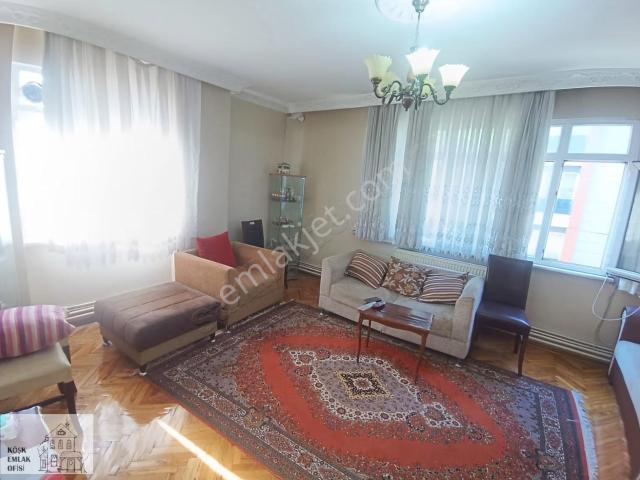 Bahçelievler Siyavuşpaşa Mahallesi 3+1 Asansörlü Satılık Daire