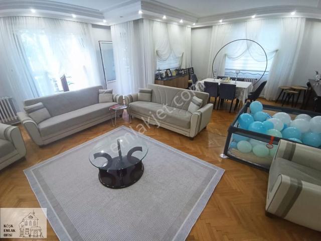 Bahçelievler Talatpaşa Caddeye Yakın 4+1 1 Kat Satılık Daire