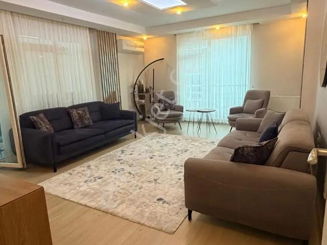 Bahçelievler Tek. Lise Cad. Yakın, Bakımlı, Kullanışlı 3+1 Daire