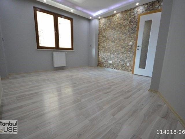 Bahçelievler Yenibosna Merkezde 2+1 2015 Yapımı Satılık Daire