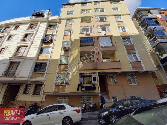 Bahçelievler Yenibosna Çobançeşme Mah Satılık Bahçe Katı. 2+1