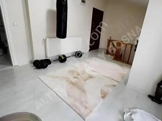 Bahçelievler Zafer Mah Satılık 4+1 Lüks Dubleks Daire 160 M²