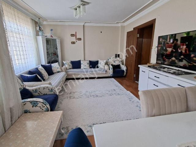 Bahçelievlerde 120m2 3+1arakat Metro Metrobüse 15dak