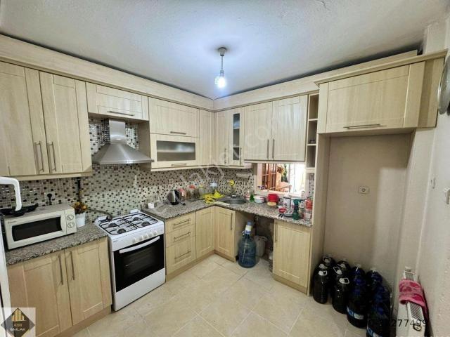 Bahçelievlerde Cadde Ykn 3+1 Çift Cephe Bahçeli Otopark Satılık