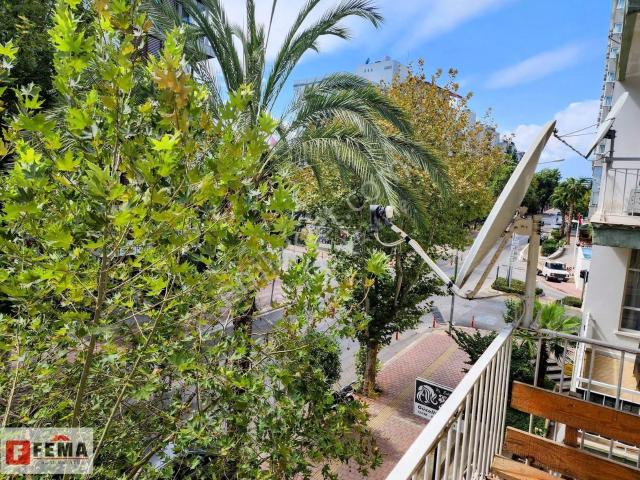 Bahçelievlerde Kiralık 2+1 Ara Kat Daire Asansörlü