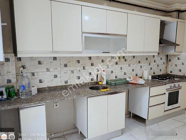 Bahçelievler'de Kiralık 2+1 Asansörlü Balkonlu Bakımlı Daire