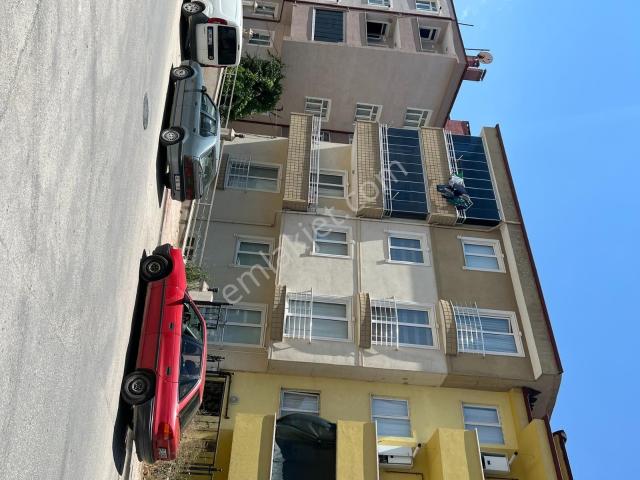 Bahçelievlerde Satlık 2+0 Daire