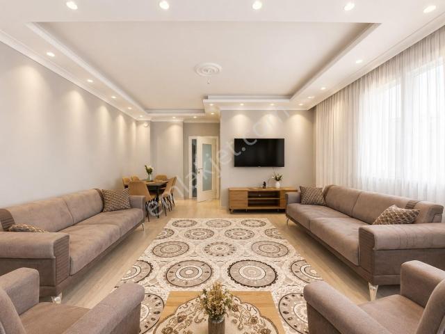 Bahçelinizamda 3+1 135m2 Ebeveynli,kap.otoparklı Lüx Büyük Daire
