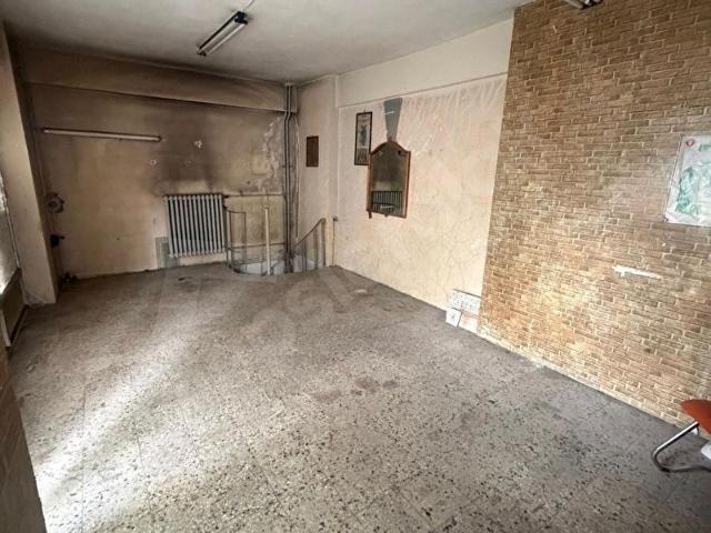 Bahçelinizam'da depolu yatırımlık 80m2 satılık dükkan