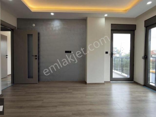 Bahçeyaka 2+1 Açık Mutfak Önü Açık Güney Cephe