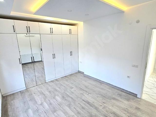 BAHÇEYAKA DA 3+1 TEK DAİRE ÜZERİ SÜPER LÜKS DAİRE