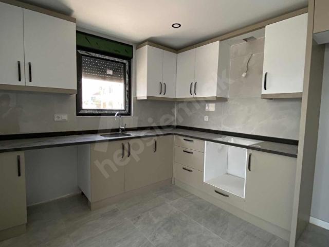 Bahçeyaka Merkez 1+1 Satılık Daire