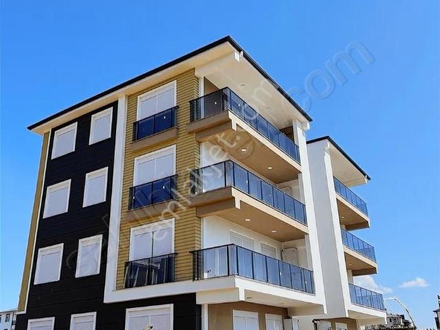 Bahçeyakada Sıfır 2+1 Doğalgazlı Asansörlü Kiralık Daire