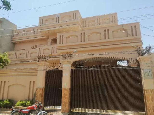 Bahadurpur main NAB office road Multan ID 02134