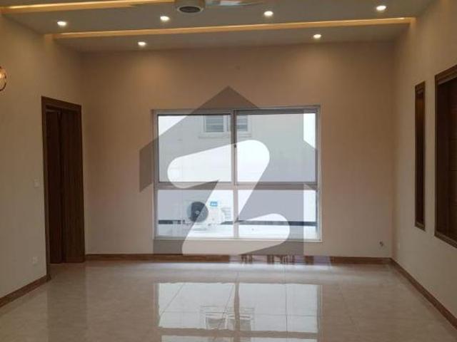 Bahria 1 kanal designer house sale Bahria Town Phase 8