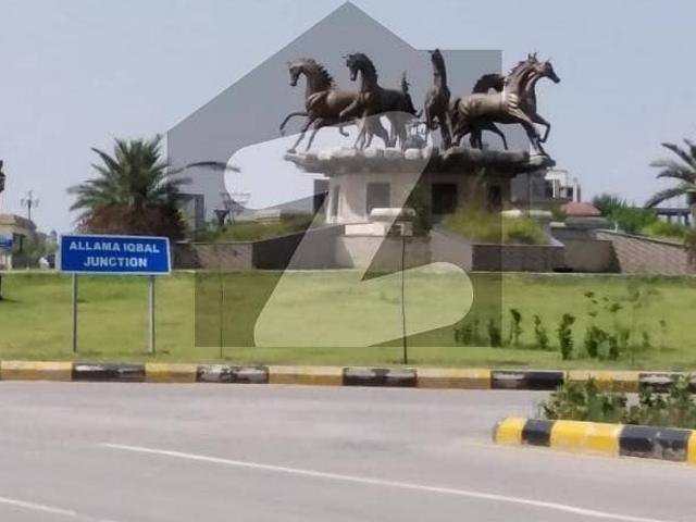 Bahria Greens Overseas Enclave Sector 5 Residential Plot Sized 10 Marla For Sale