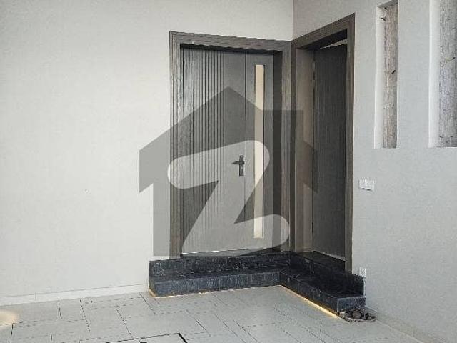 Bahria Enclave Islamabad 5 Marla Brand New Luxury House Available For Sale