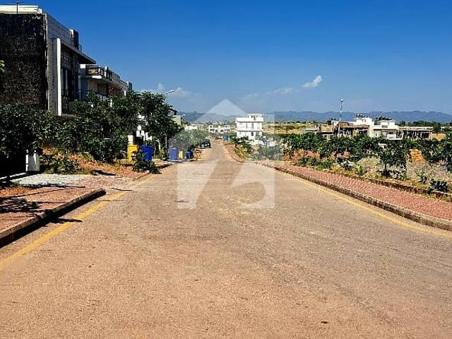 Bahria Enclave Islamabad Sector M 10 Marla Boulevard Category Highted Location Plot Available For Sale
