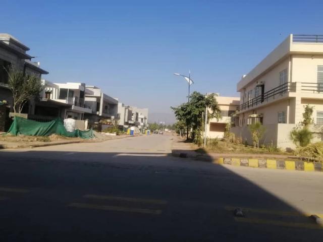 Bahria Enclave Islamabad Sector C Kanal Plot For Sala Urgent. Islamabad Bahria Town ID 85294