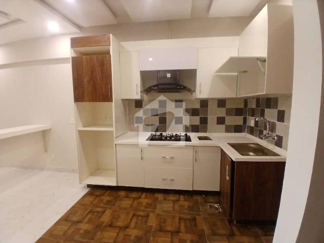 Bahria Enclave Islamabad Sector H The Galleria 3bed Gold Apartment For Sale
