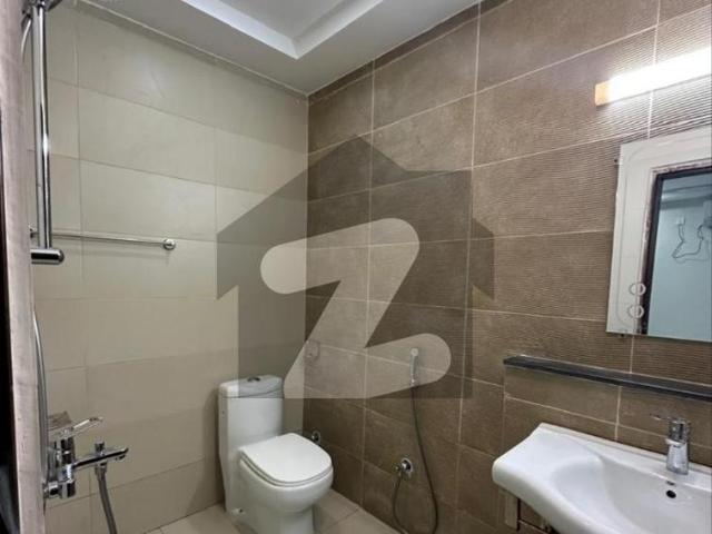 Bahria Enclave Sector C Royal Mall & Residency 2 Bedroom Semi Furnished Apartment For Rent Residential Building Close to Main Entrance Bahria Enclave Sector C
