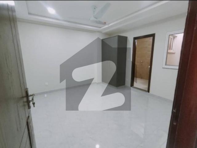 Bahria Enclave Sector C Royal Mall & Residency 2 Bedroom Semi Furnished Apartment For Rent The Royal Mall and Residency