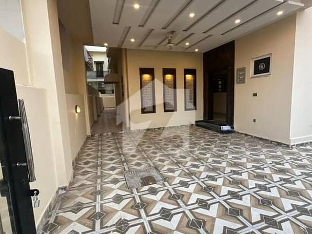 Bahria Enclave Sector c1 10 House For Rent