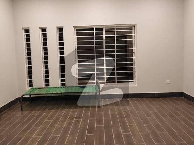 Bahria Enclave Sector M 1 Knaal House Uper Portion Available For Rent