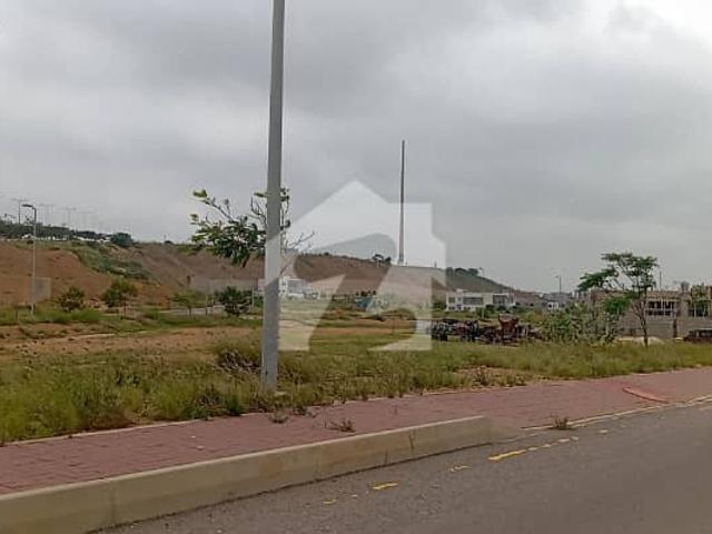 Bahria Hills Plots FOR SALE. Facing Jinnah Avenue and 2km from Main Entrance of BTK Heighted Location