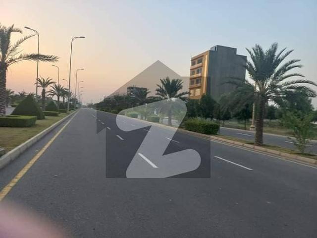 Bahria Orchard 80 Feet Road Plot No 156 C Near Mosque Park Bahria Head Office And Commercial