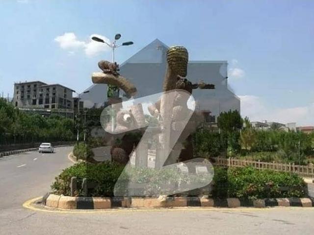 Bahria Phase 8 M Block 5 Marla Plot For Sale