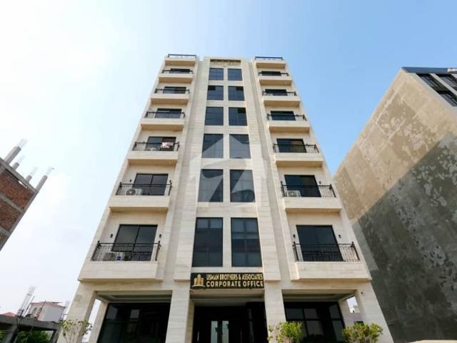 Bahria Town Tauheed Block Flat Sized 530 Square Feet For sale