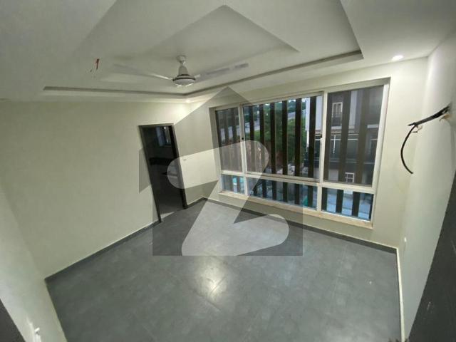 Bahria Town Apartment For Rent, WhatsApp contact Bahria Town Phase 8