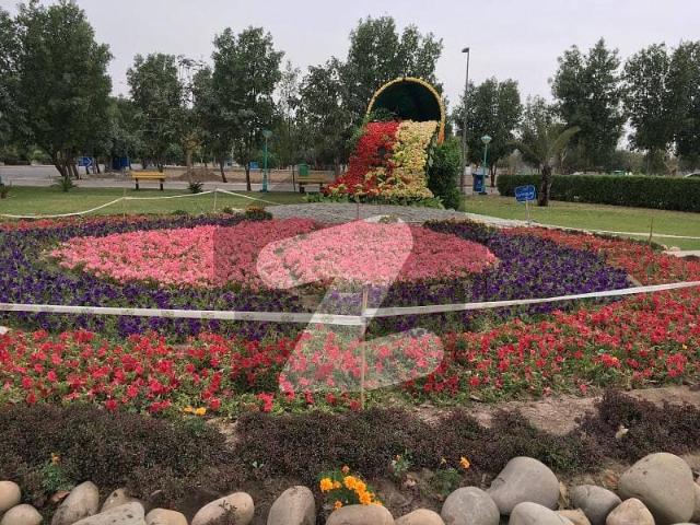 Bahria Town Johar Block 10 Marla Commercial Plot Up For sale