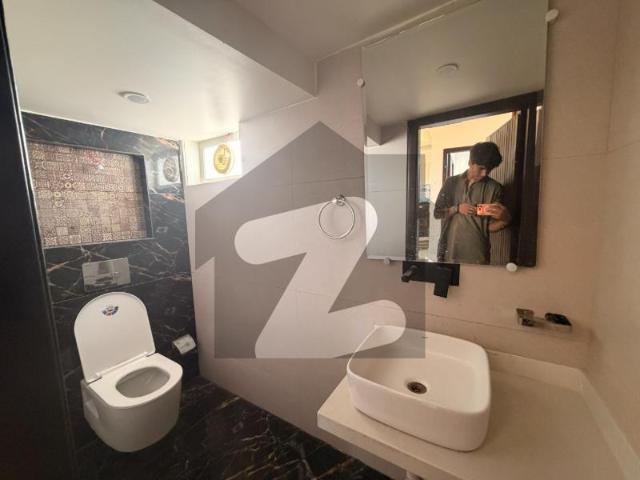 Bahria Town Karachi 5 Bed Luxury Designer Villa for Sale in Precinct 1 Overseas Block Near Main Entrance of Bahria Town Karachi! Bahria Town Precinct 1