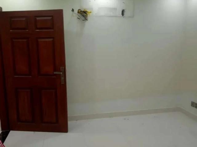 Bahria town Lahore 1 bad flat for Rent. Neat and clean. Lahore Bahria Town ID 25269