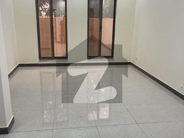 Bahria town phase 8, M Block 5 Marla Double unit used House Available For Sale Bahria Town Phase 8
