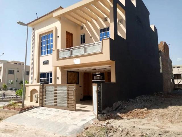 Bahria town phase 8, Safari valley abubaker block, 7 Marla main boulev Rawalpindi Bahria Town Rawalpindi ID 81374