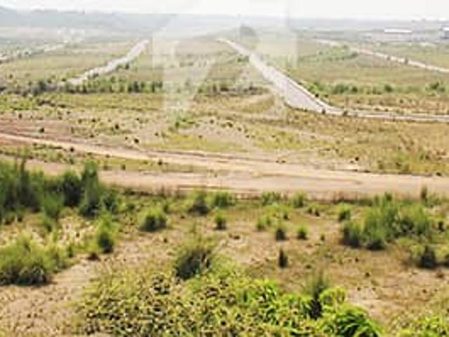 Bahria town phase 8 sector f4 1 kanal plot with pup paid