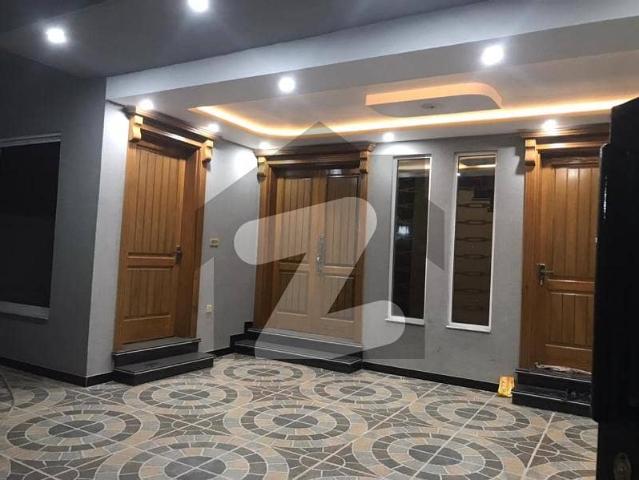 Bahria Town Rwp / Isb Phase7 12Marla Park Facing Brand New House Available For Sale