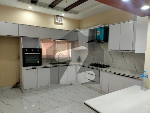 Bahria Town Sector E House Sized 10 Marla Is Available Bahria Town Sector E