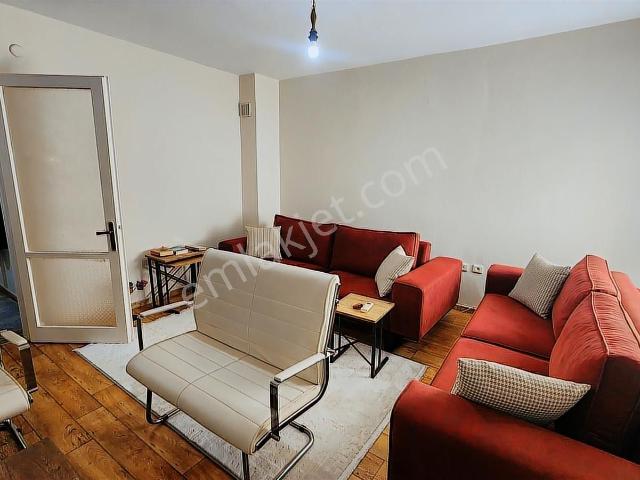 Bahriye Üçok Mahallesi Belediye Arkası Satılık 3+1 Daire