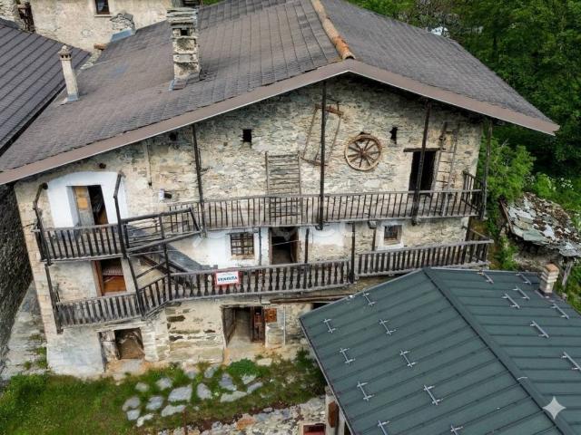 Baita in vendita a Preit, Canosio