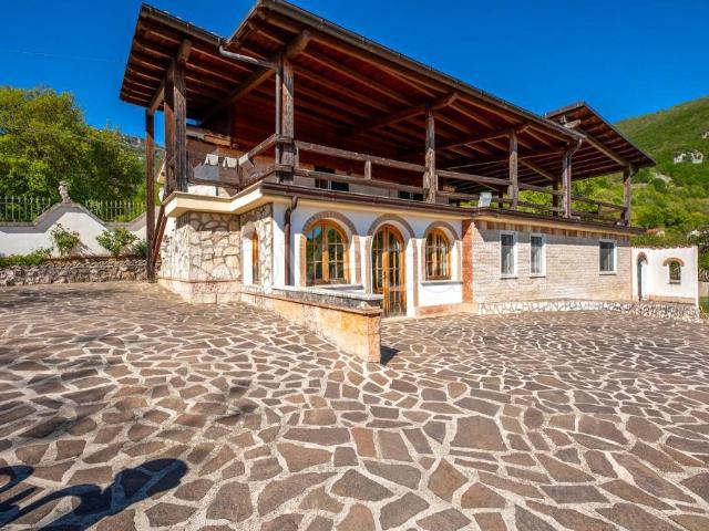 Baita/chalet/trullo in vendita a Subiaco